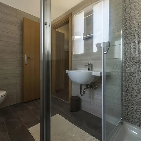 Stunning Villa In Vrsar With Swimming Pool Villa Klostar